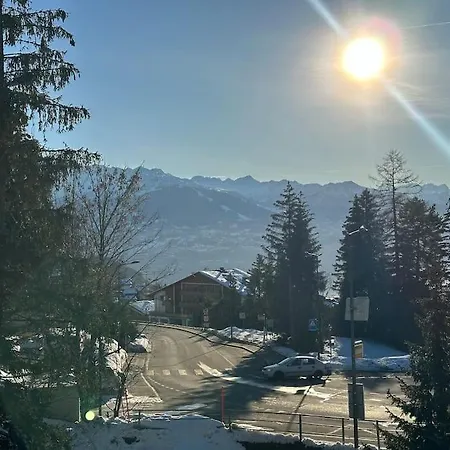 Apartman De Charme En Attique Dans Un Petit *