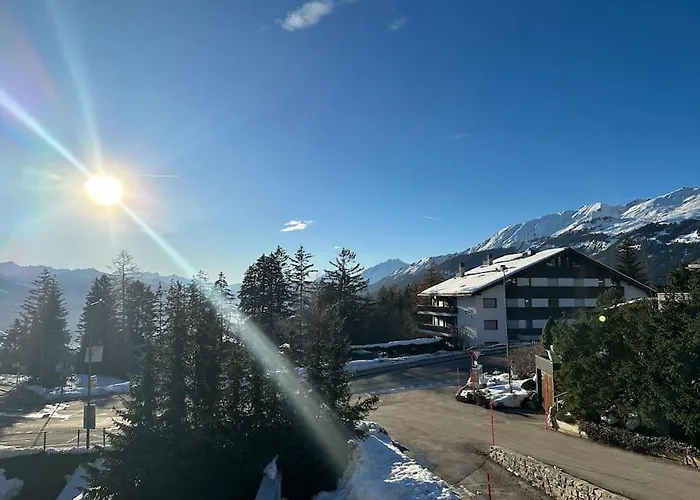 De Charme En Attique Dans Un Petit Crans-Montana